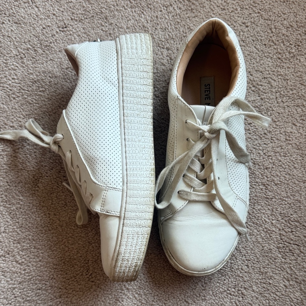 Steve Madden Off-White Perforated Platform Sneakers